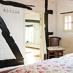 Stunning In With Wifi